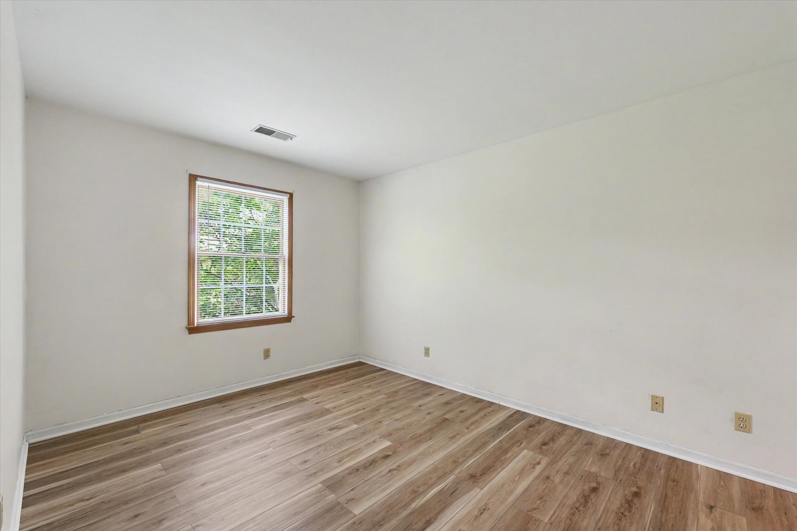 2918 Robeson Park Drive Property Photo 33