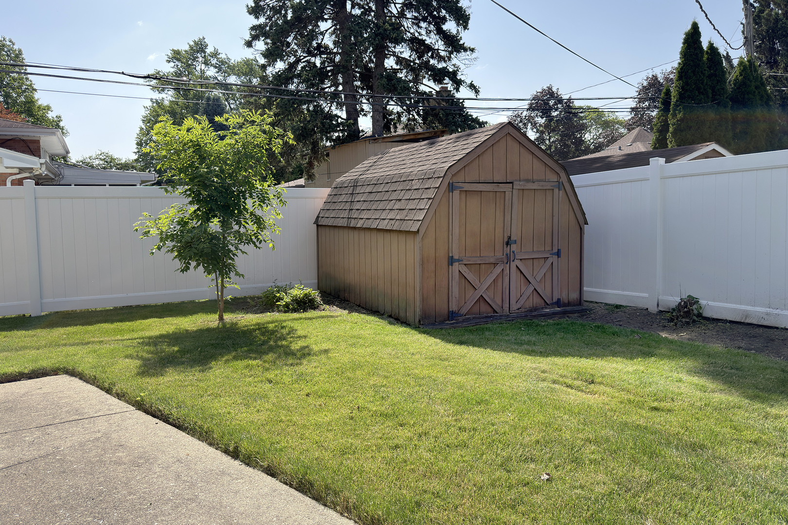 801 S See Gwun Avenue Property Photo 7