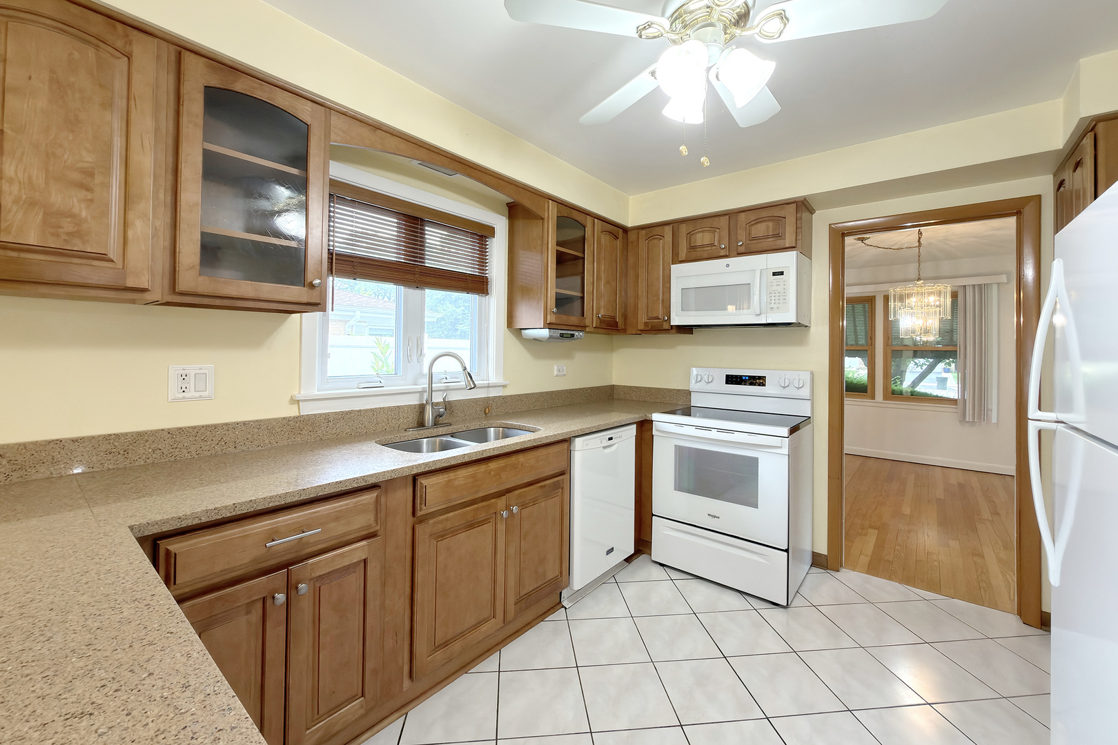 801 S See Gwun Avenue Property Photo 15
