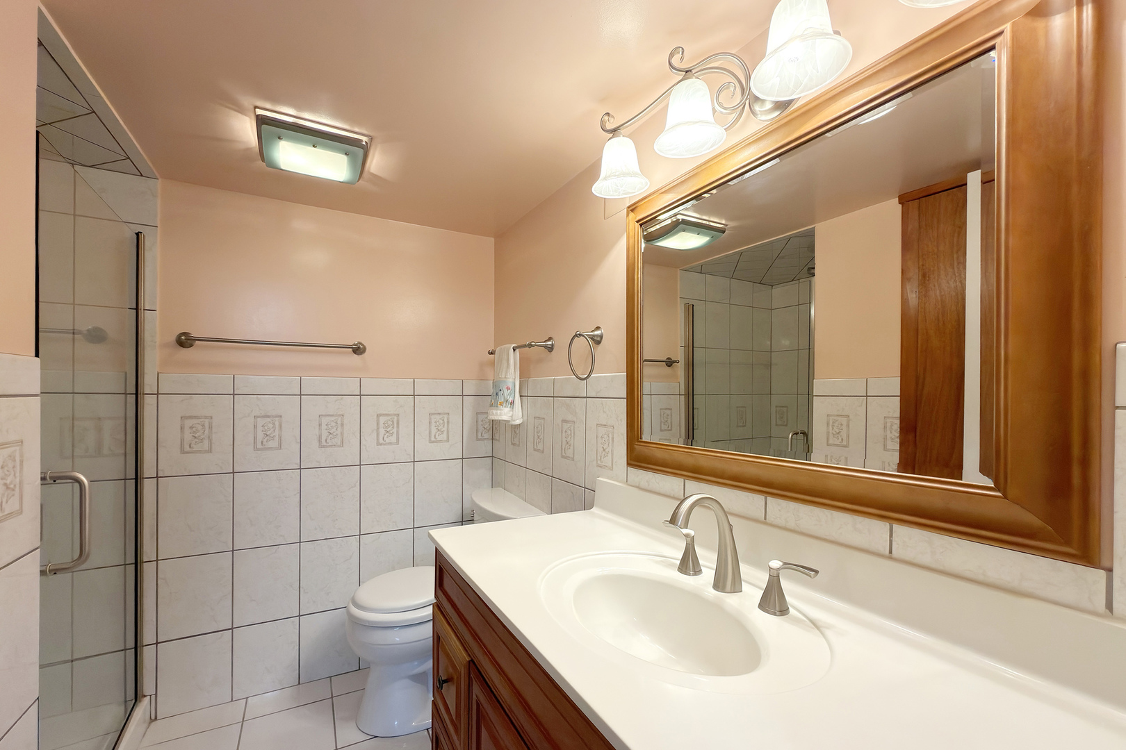 801 S See Gwun Avenue Property Photo 26
