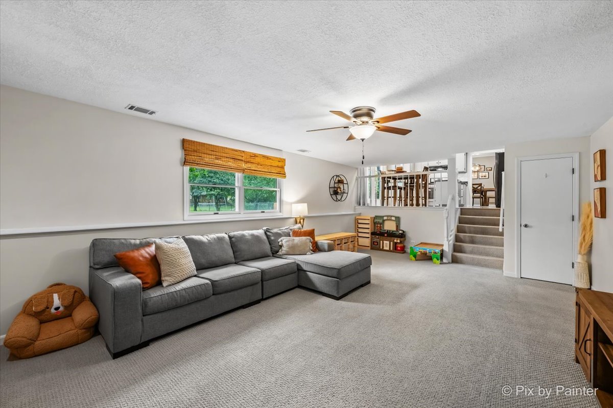 708 Ravinia Drive Property Photo 16