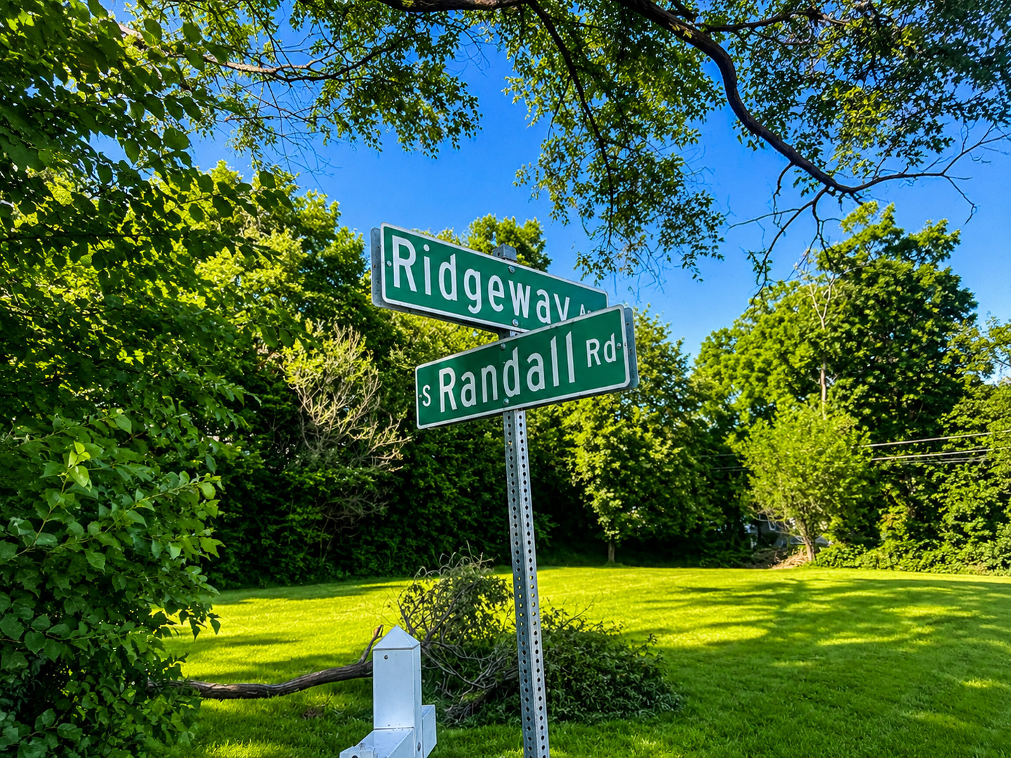1341 Ridgeway Avenue Property Photo 2
