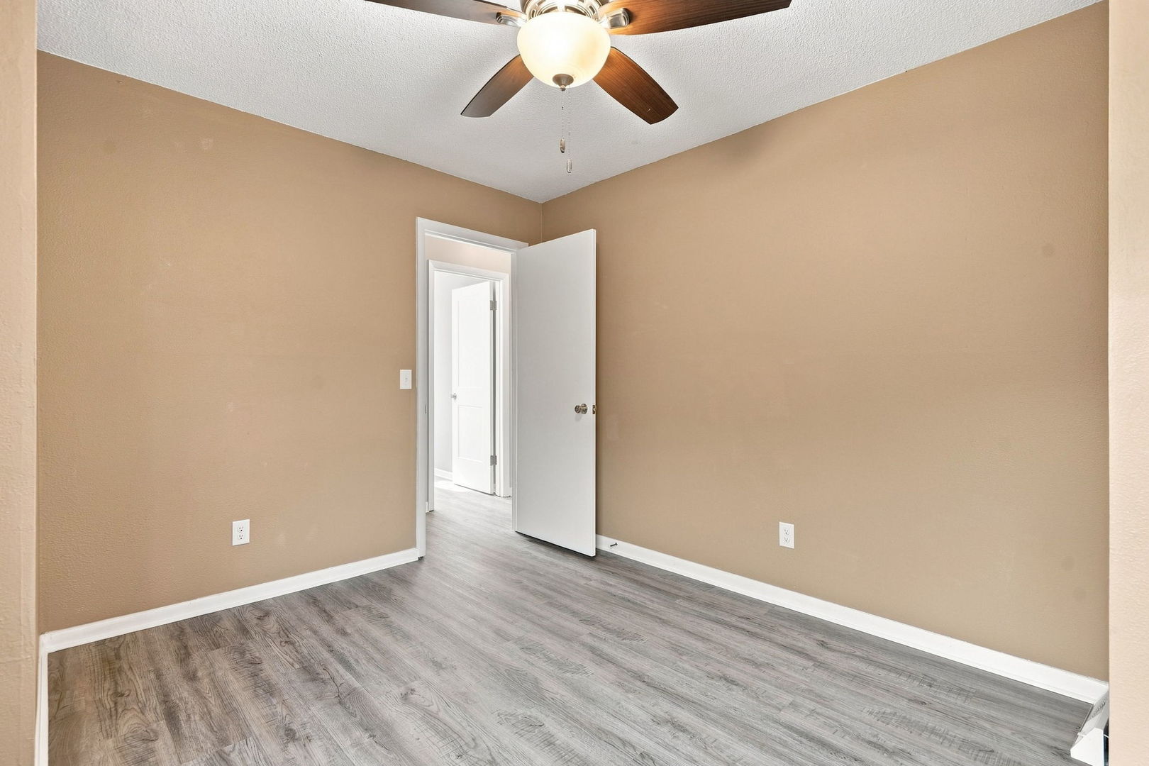 7 Timothy Sirkl Property Photo 14