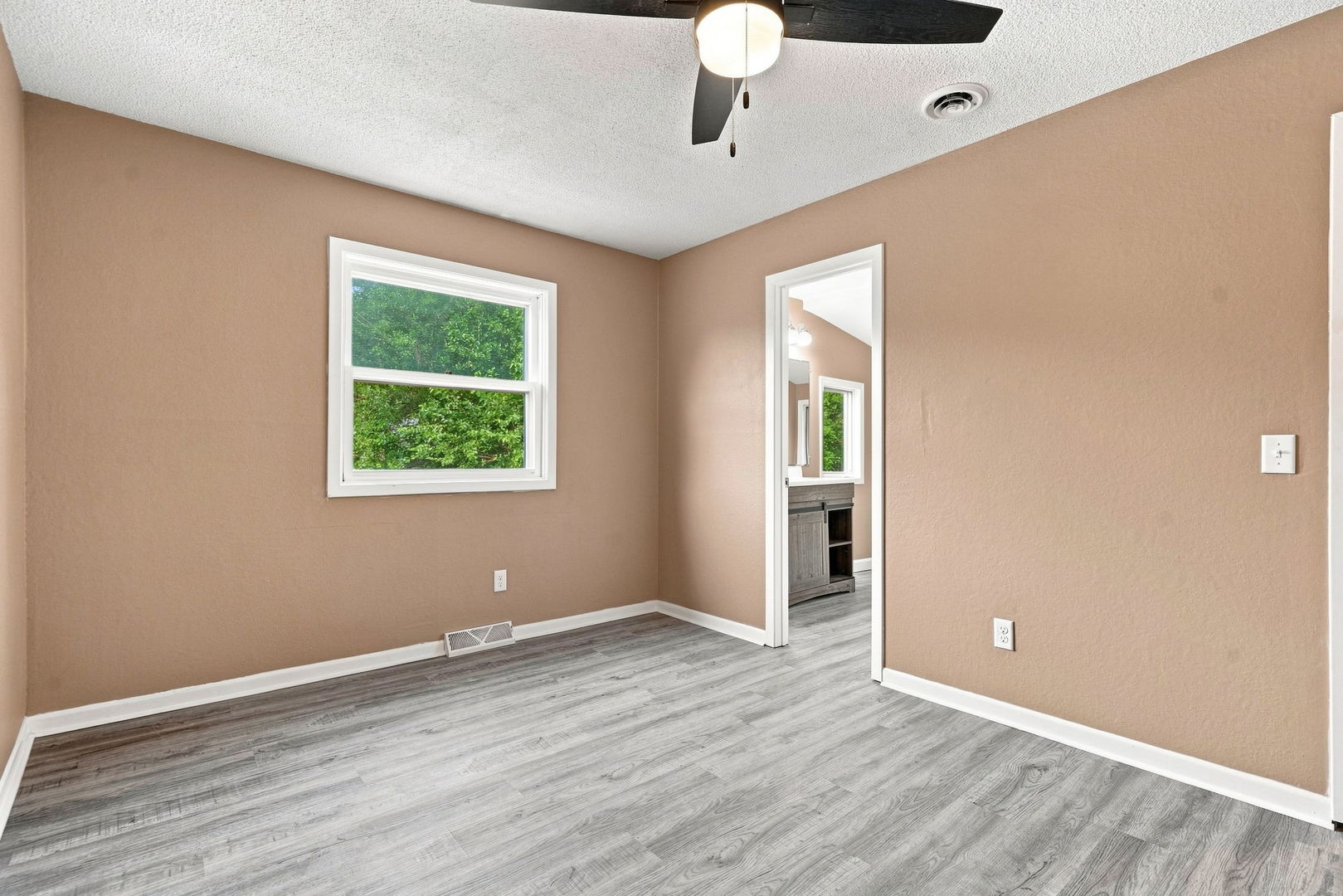 7 Timothy Sirkl Property Photo 17
