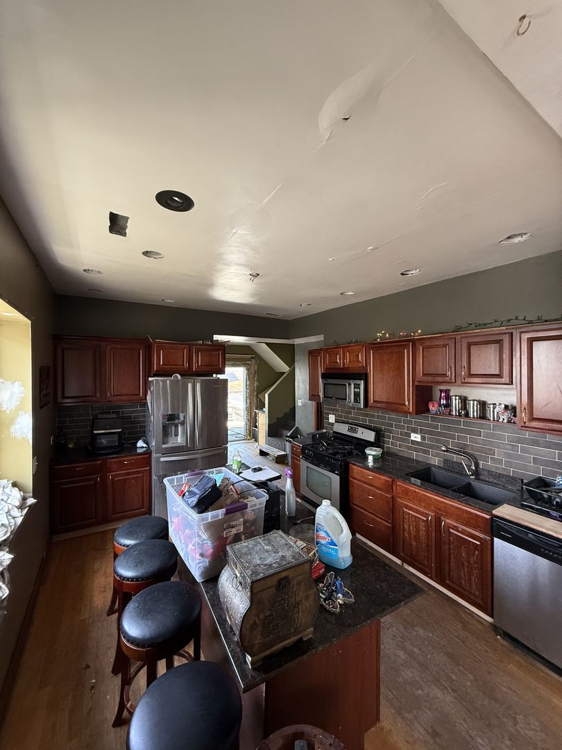 4256 N Meade Avenue Property Photo 12
