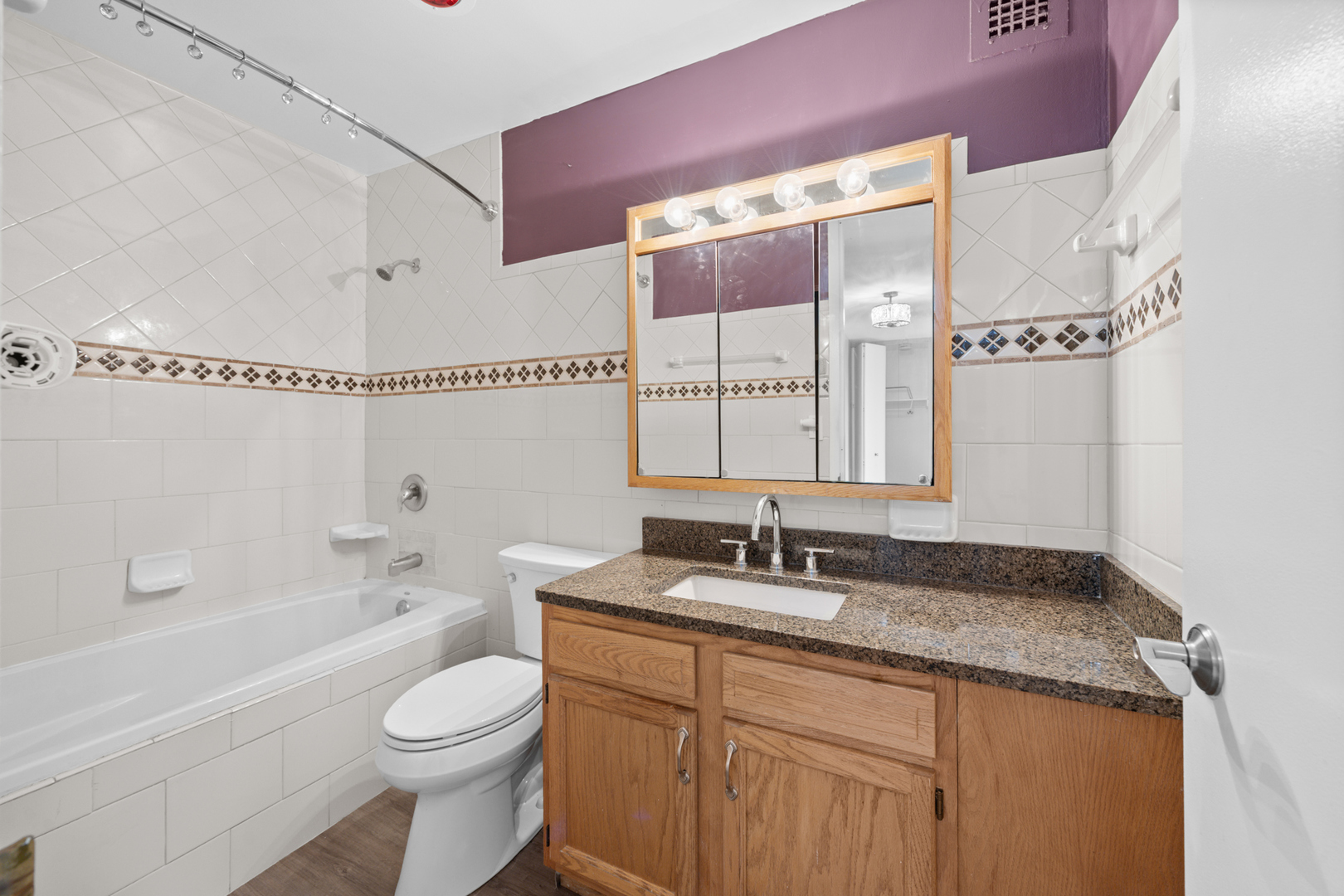2901 S Michigan Avenue 405 Property Photo 13