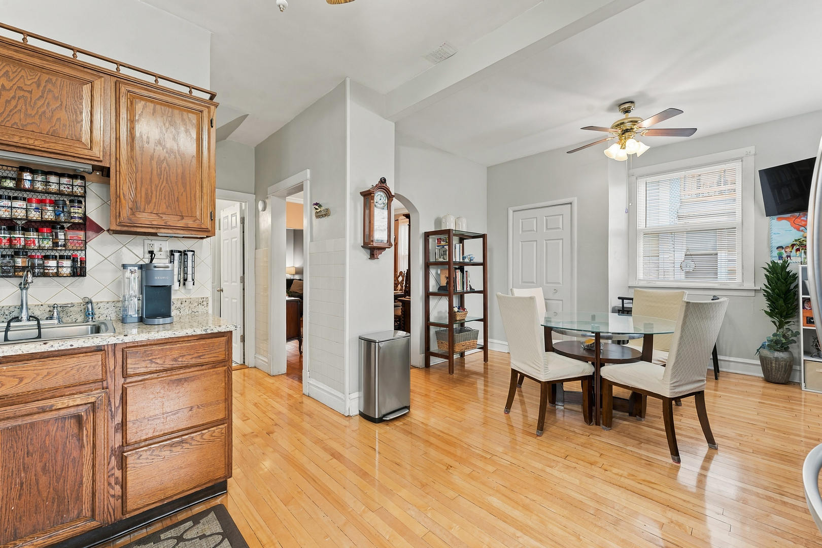 4028 N Parkside Avenue Property Photo 18