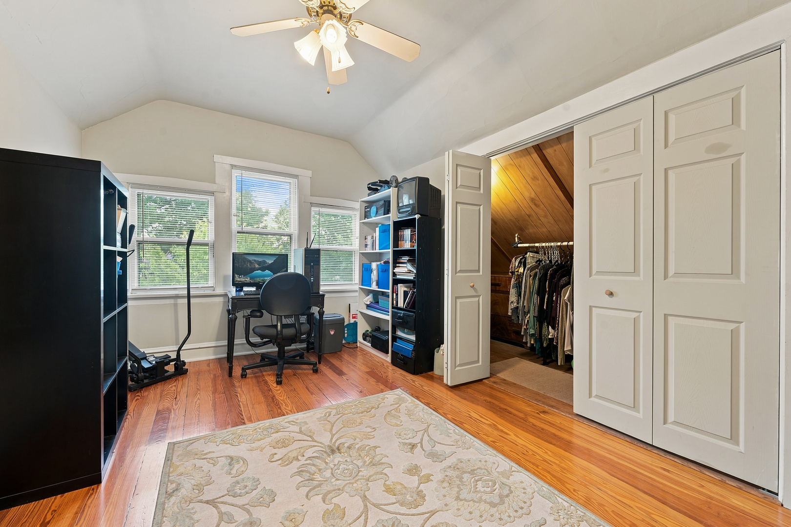 4028 N Parkside Avenue Property Photo 23