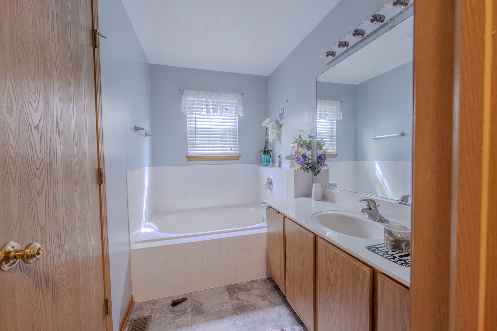 1778 Hickory Park Lane Property Photo 9