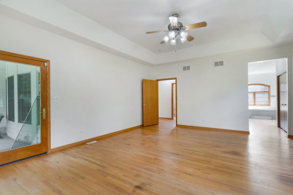 945 Kingston Street Property Photo 14