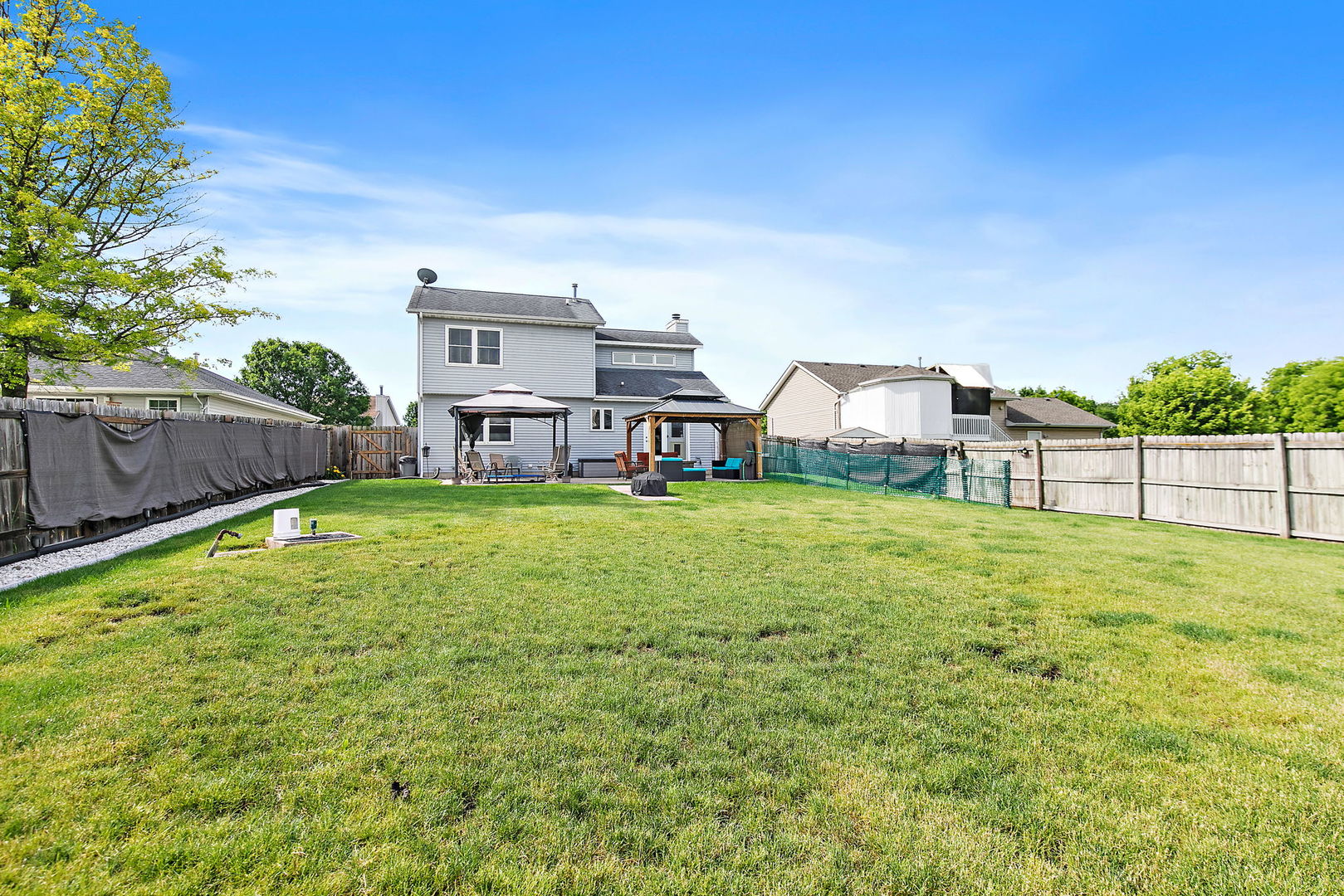 725 Tyler Street Property Photo 11