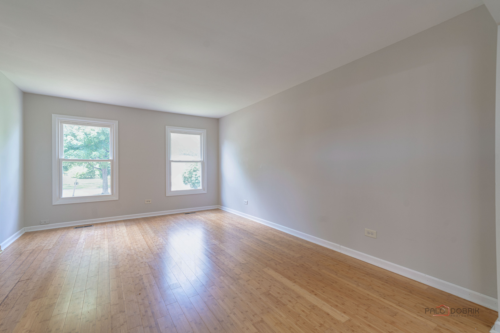 227 E Lakeside Drive Property Photo 13