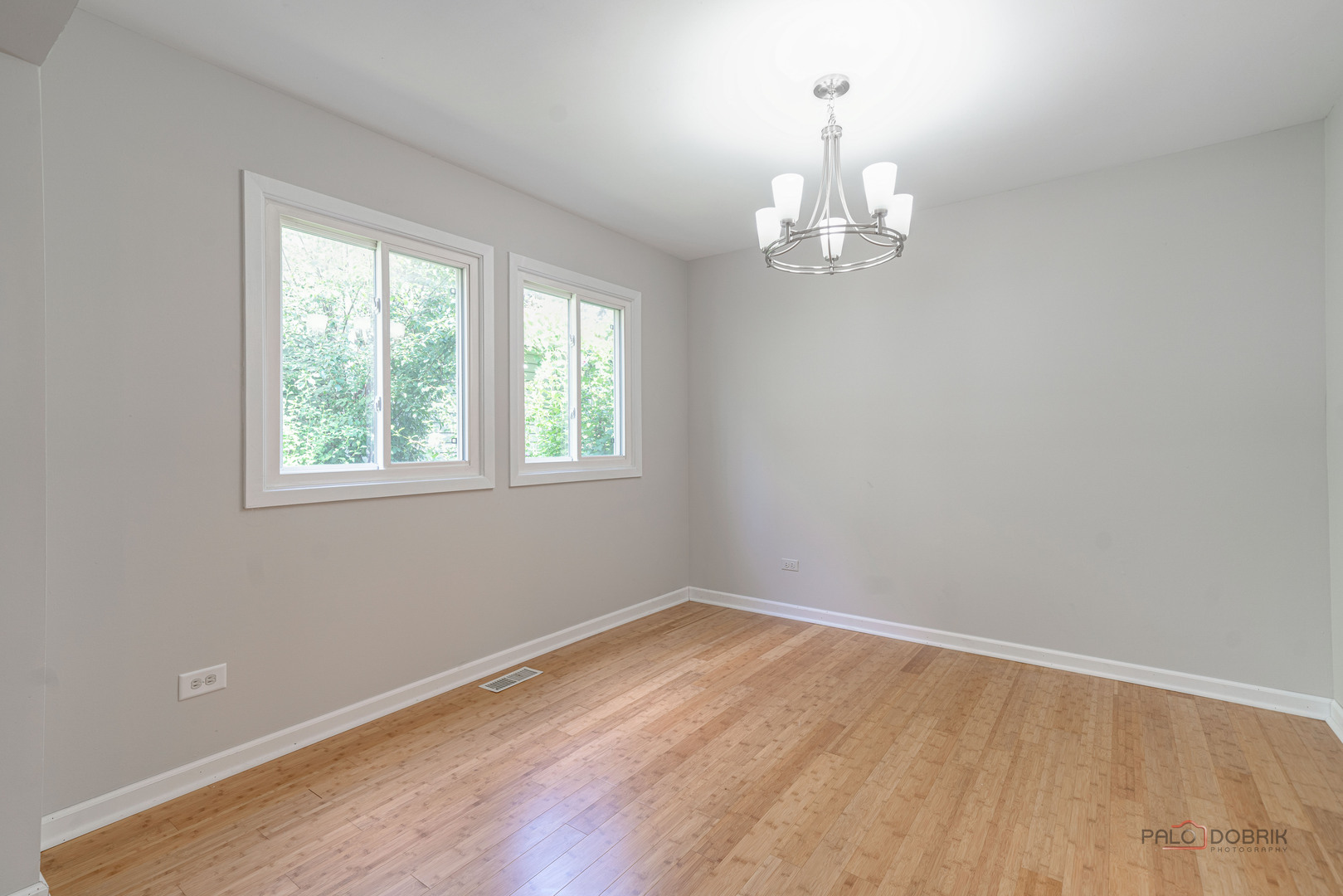 227 E Lakeside Drive Property Photo 18