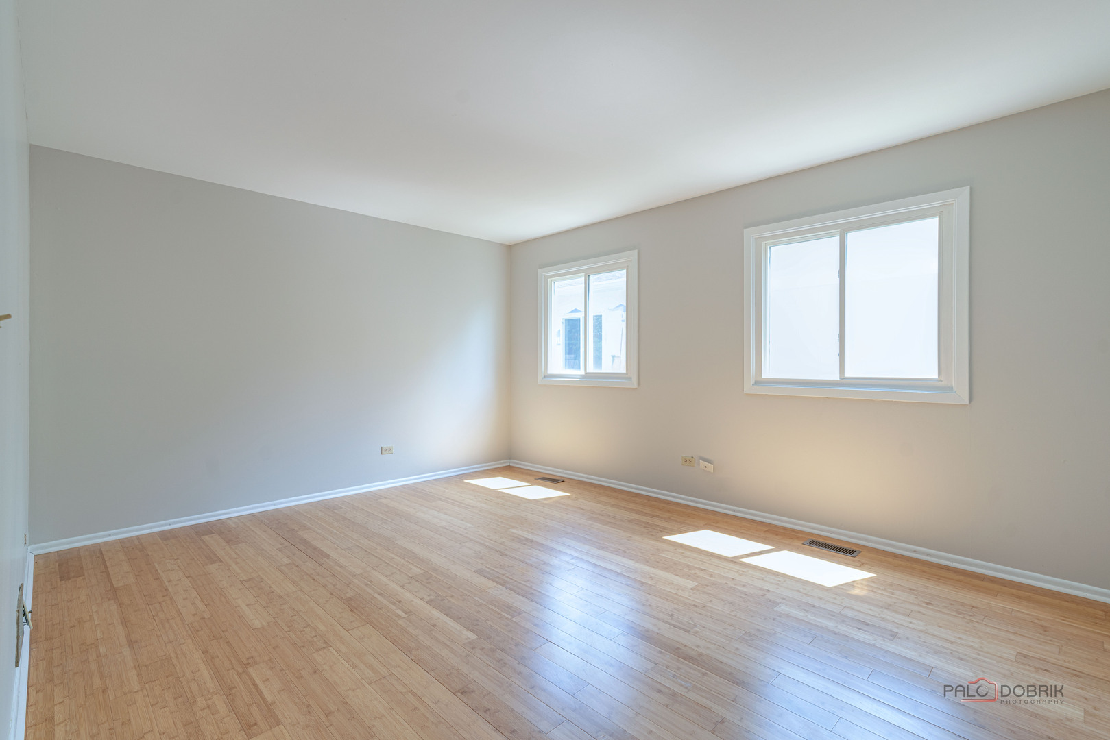 227 E Lakeside Drive Property Photo 28