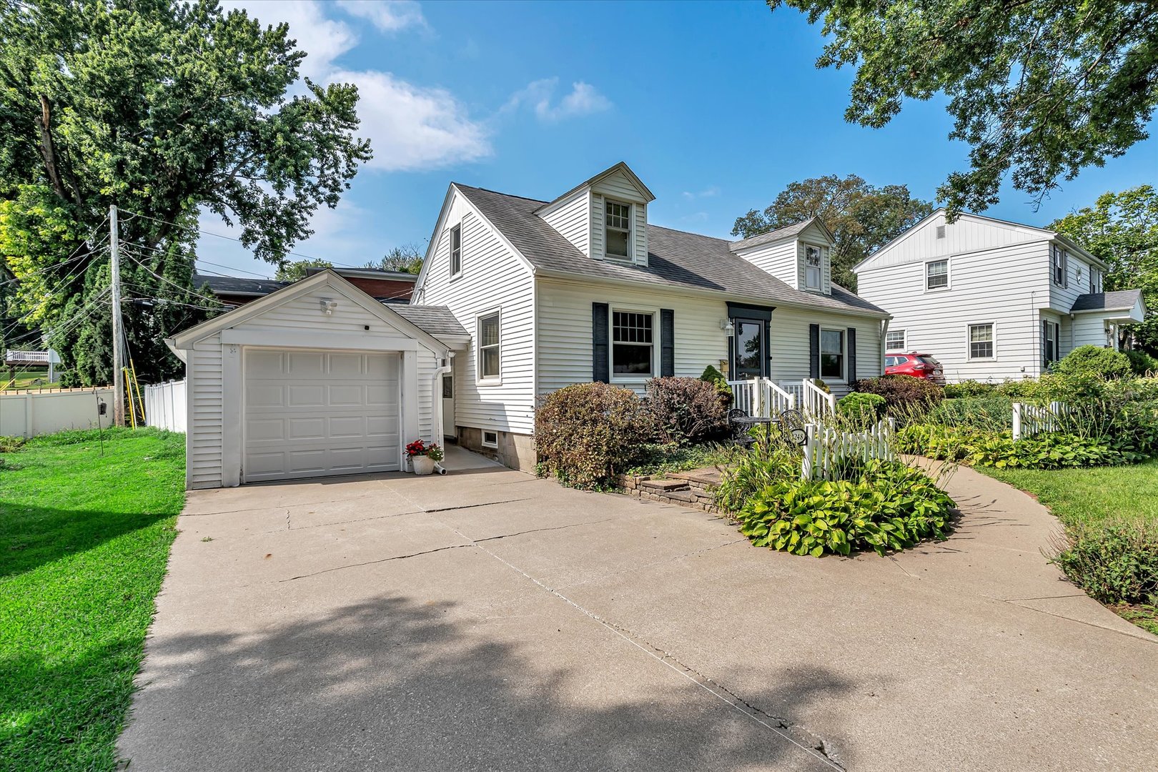 3248 14th Street Property Photo 4
