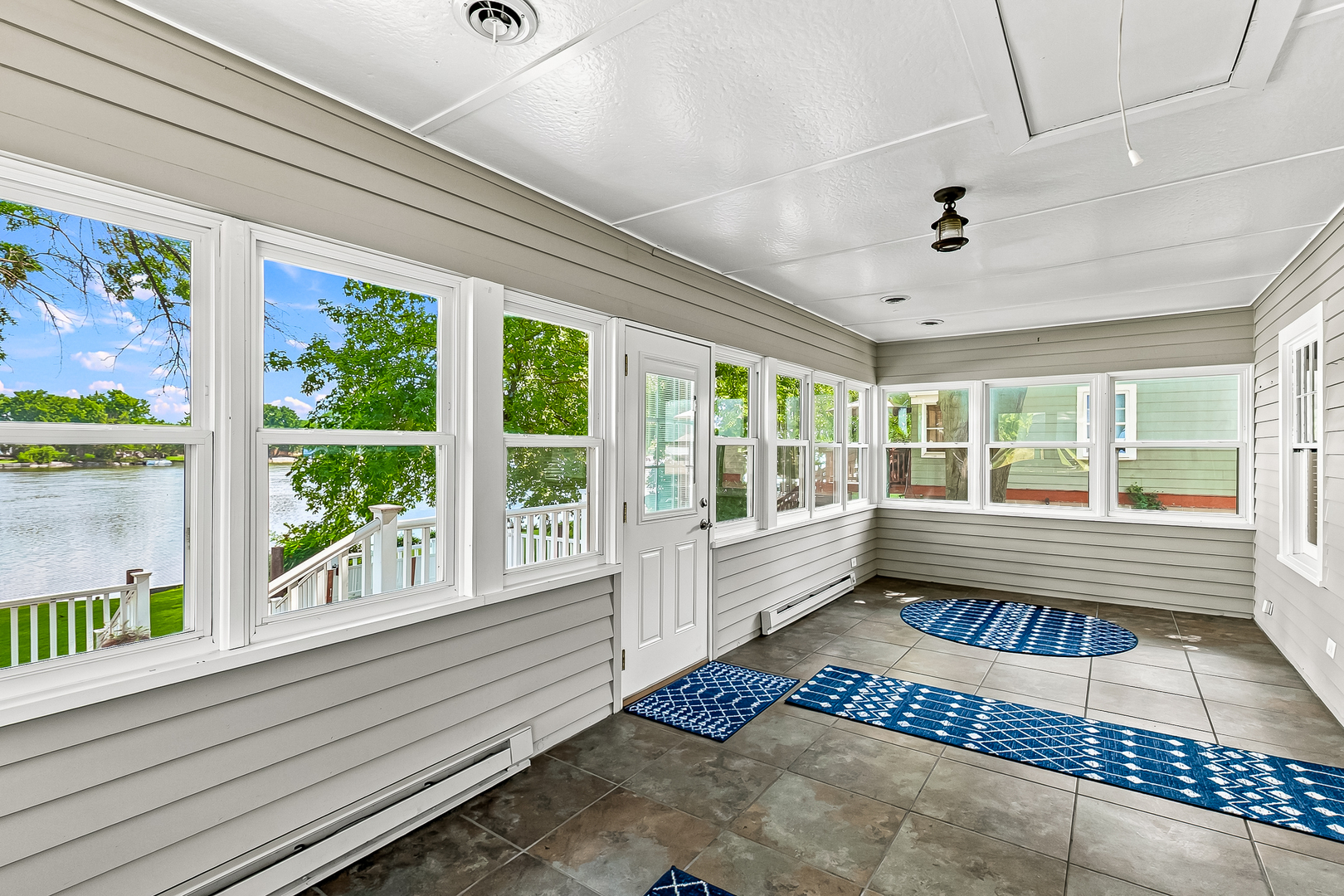 1703 S Shore Drive Property Photo 5