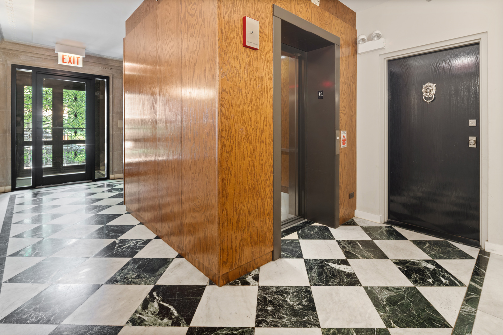 3030 N Lake Shore Drive 202 Property Photo 35