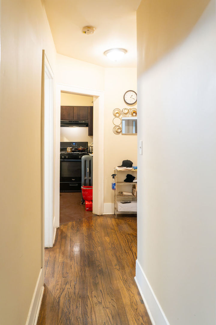 7348 S Vernon Avenue Property Photo 10