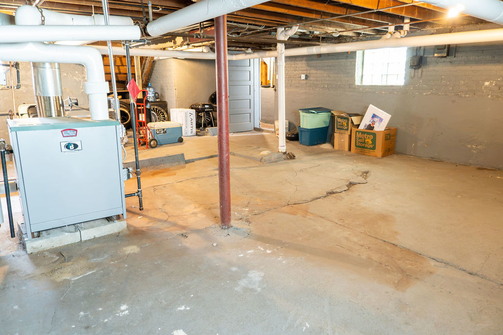 7348 S Vernon Avenue Property Photo 18