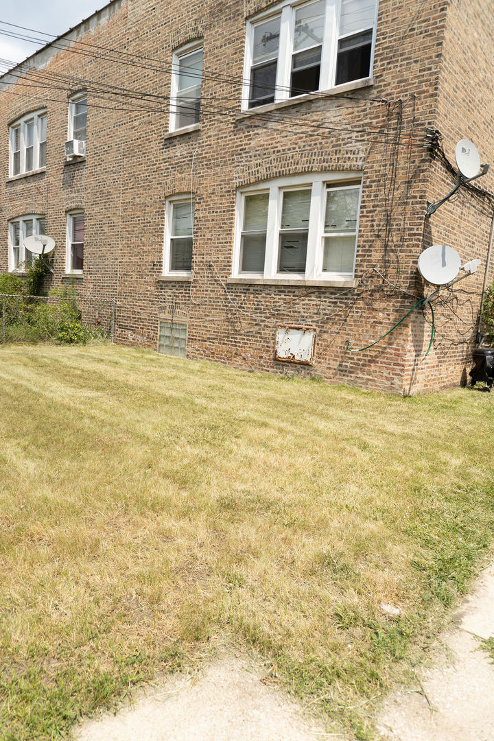 7348 S Vernon Avenue Property Photo 46