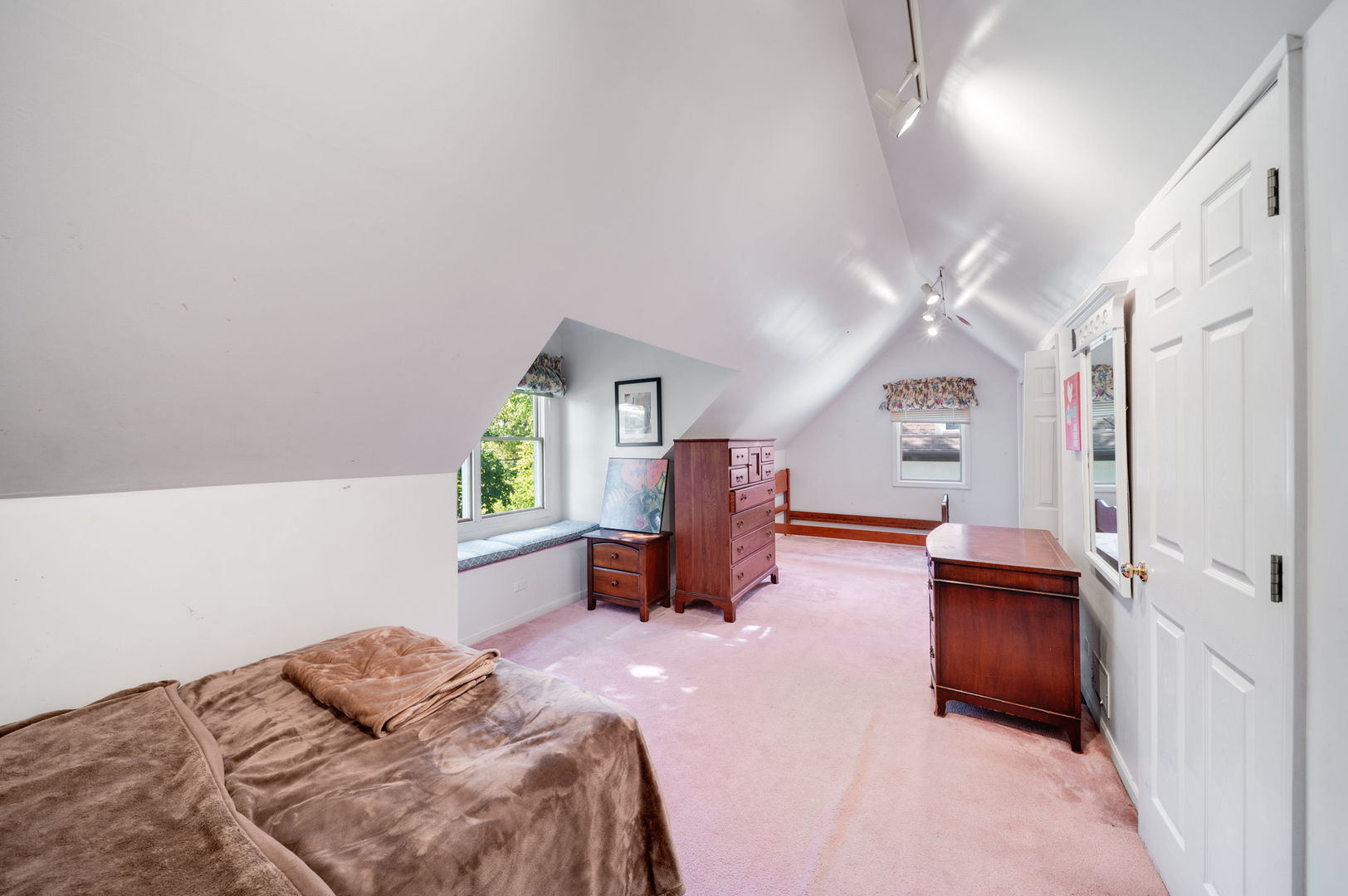 707 Glenshire Road Property Photo 19