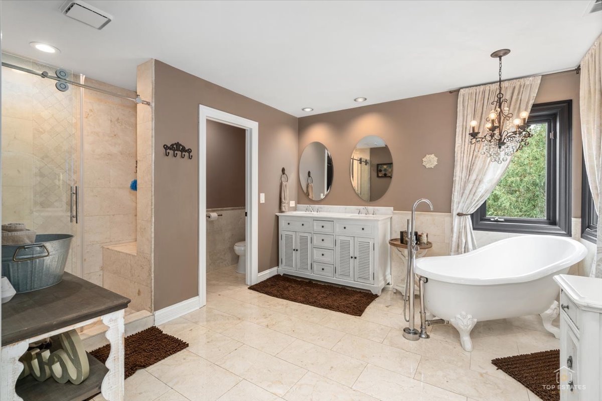 1590 Eagle Ridge Drive Property Photo 22