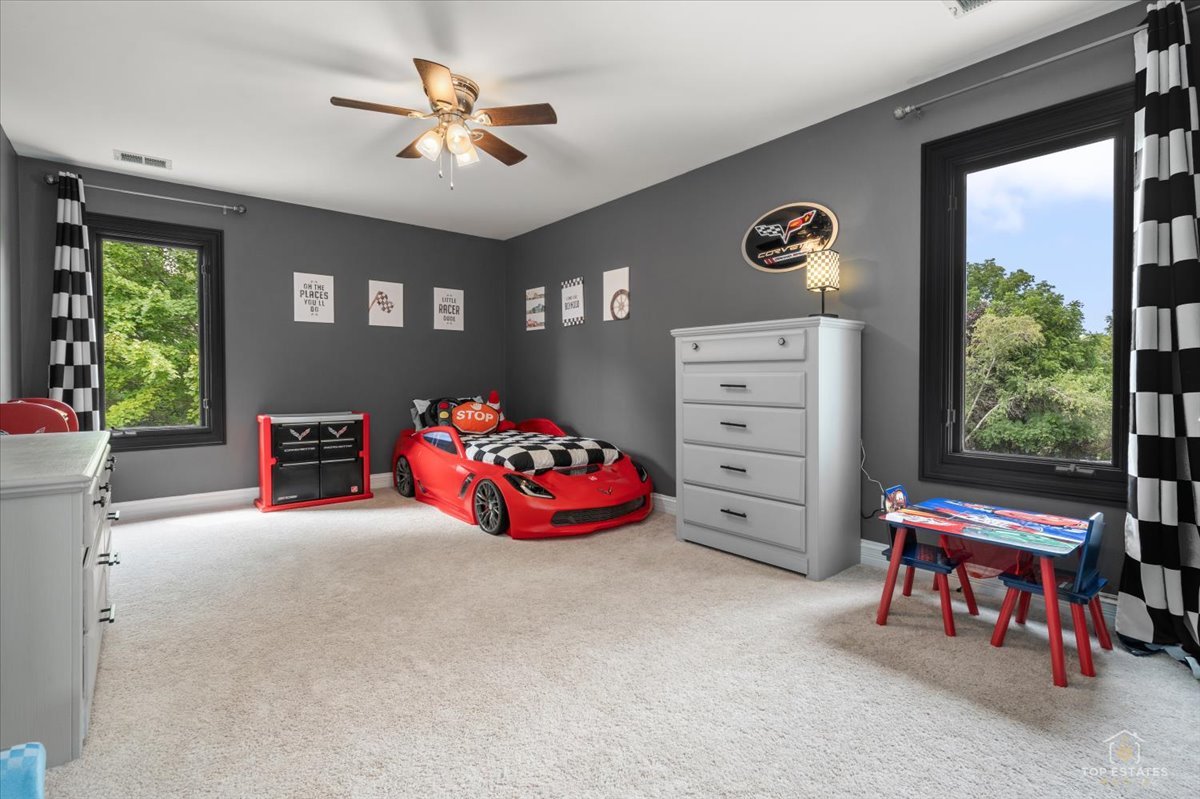 1590 Eagle Ridge Drive Property Photo 25