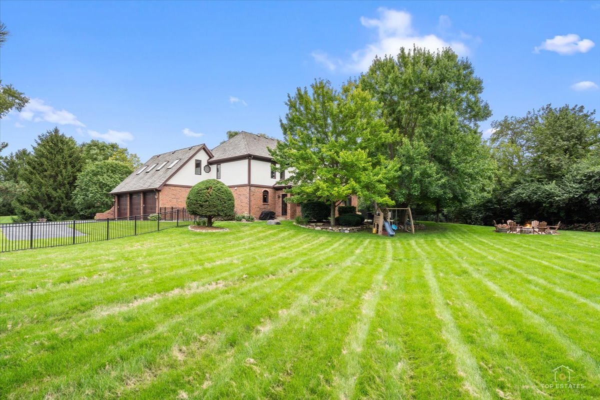 1590 Eagle Ridge Drive Property Photo 39