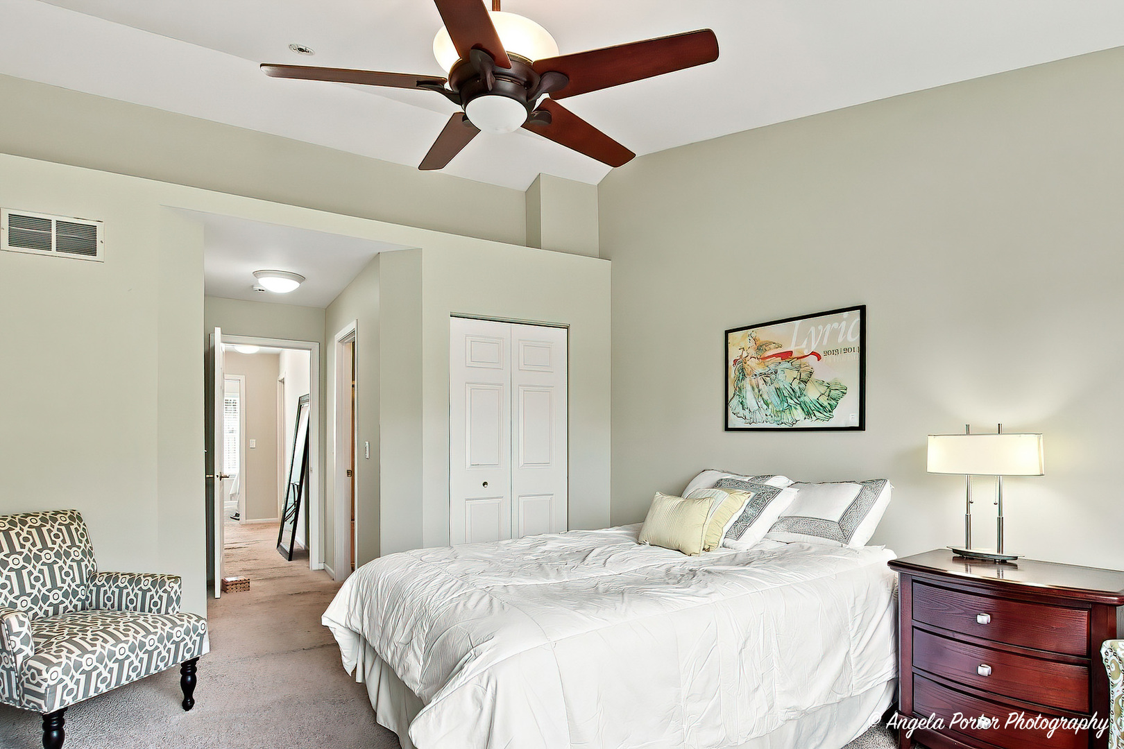 2100 Braeburn Drive B Property Photo 10