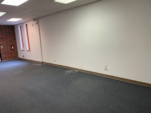 24 S Des Plaines River Road 400 Property Photo 2