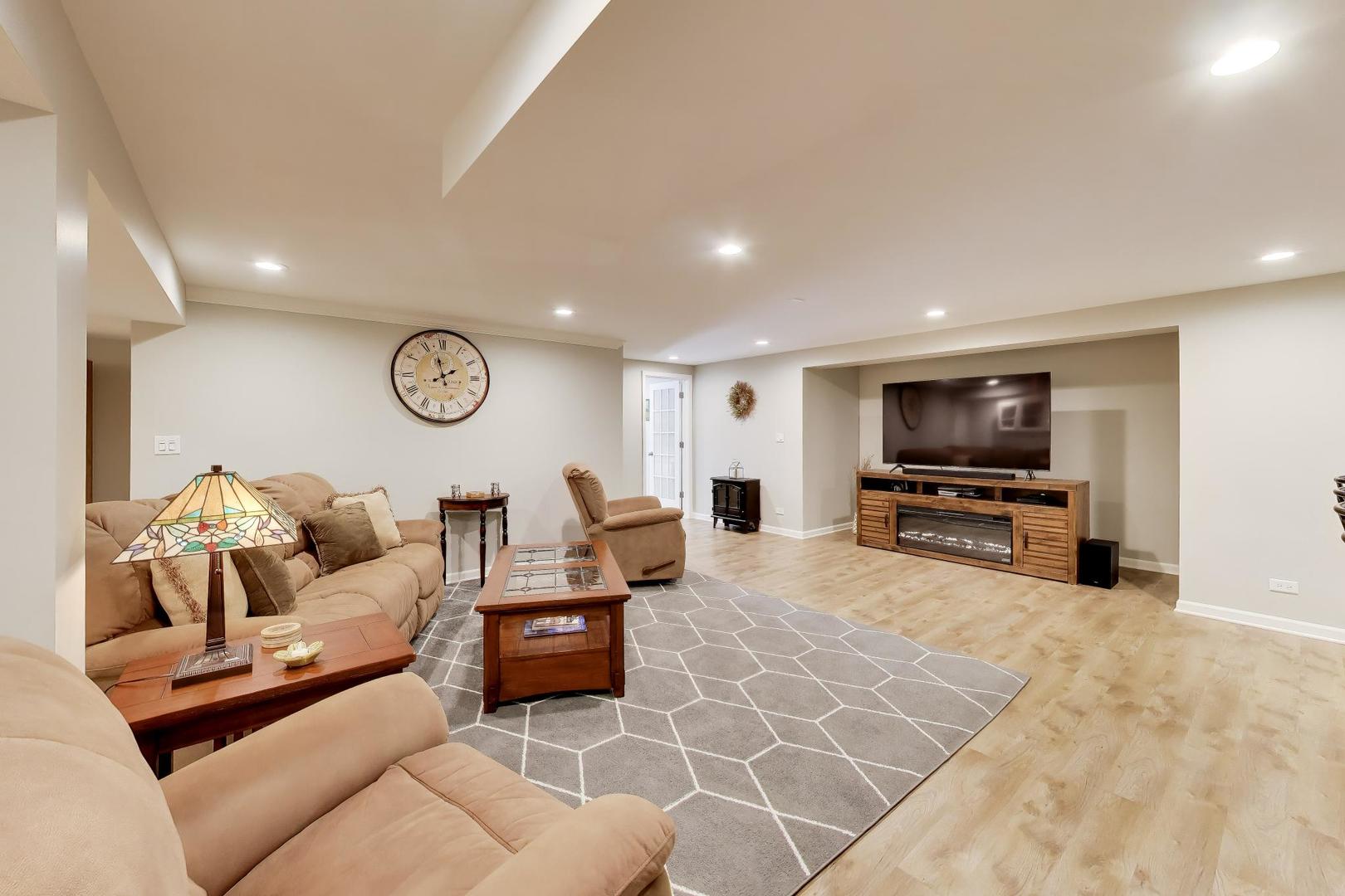12455 Carver Lane Property Photo 26