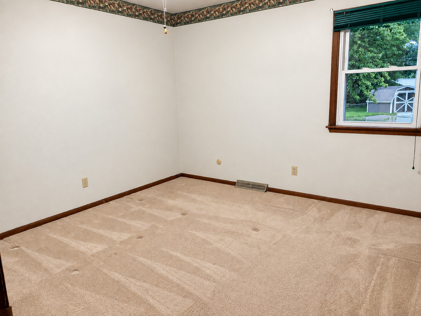 435 33rd Avenue Property Photo 8