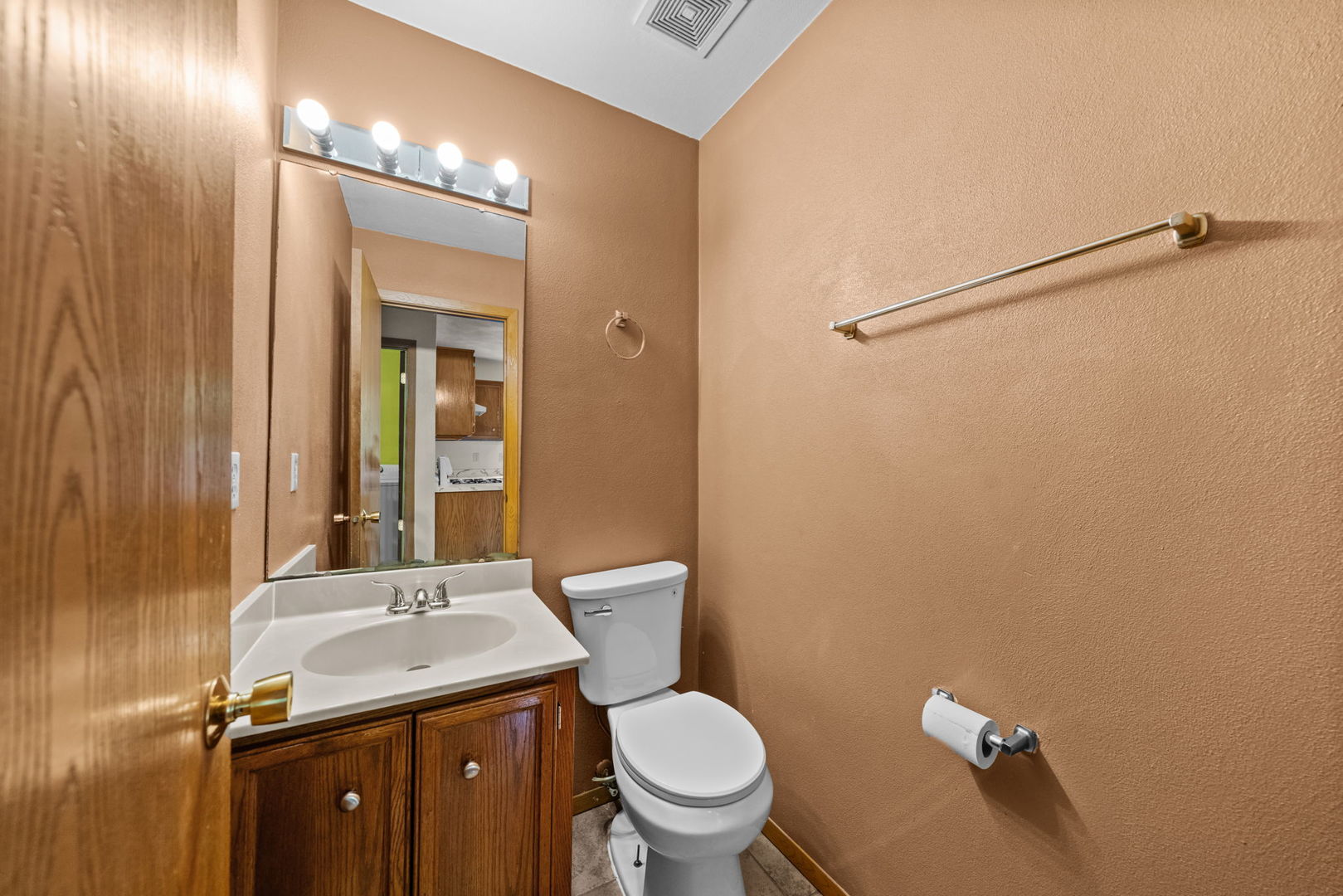 5532 Danburry Drive Property Photo 11