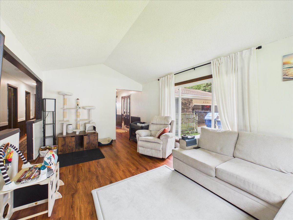 2783 Karr Road Property Photo 6