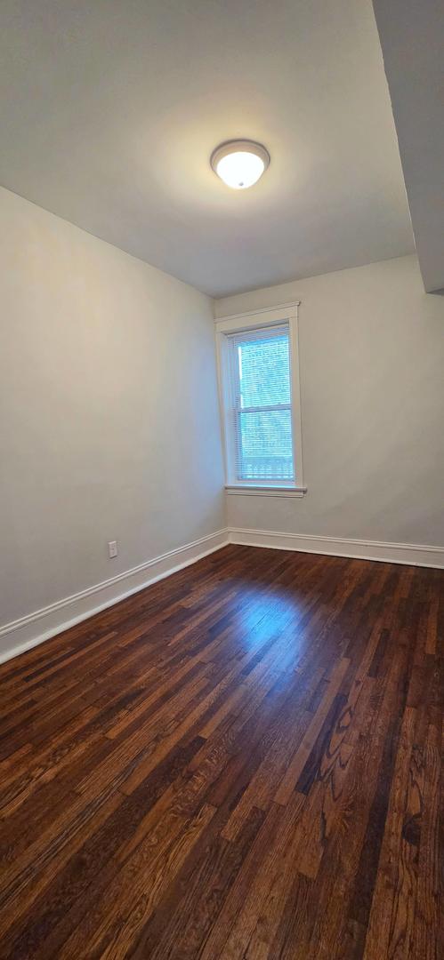 901 N Leavitt Street 3 Property Photo 16