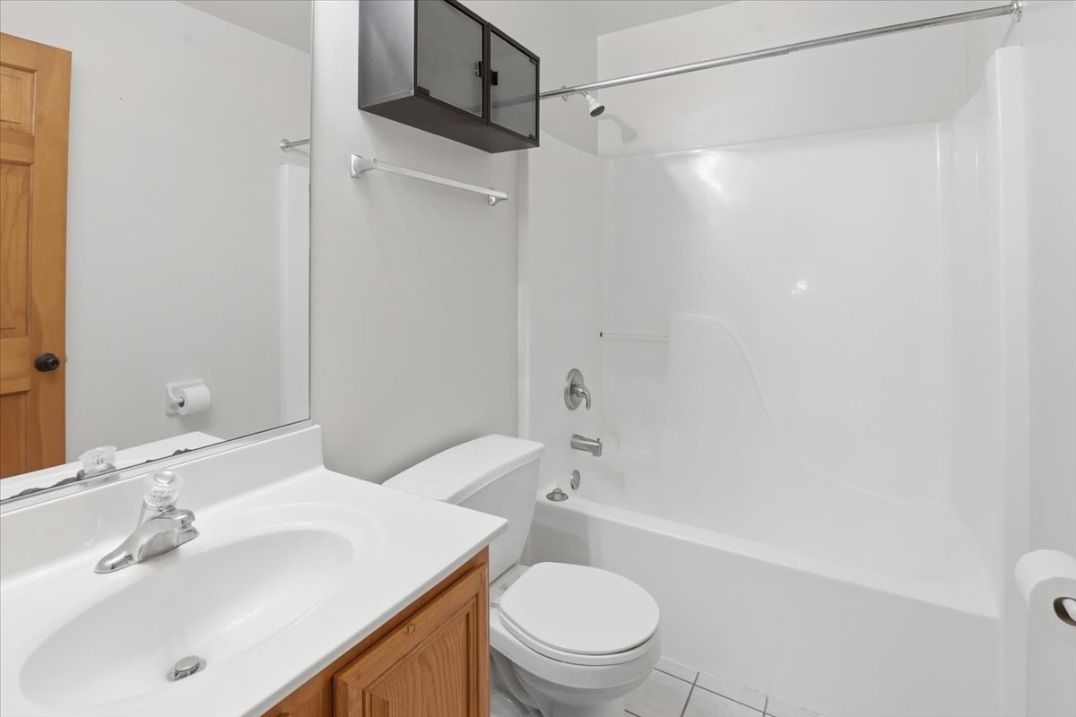 2014 Peterson Place Property Photo 15