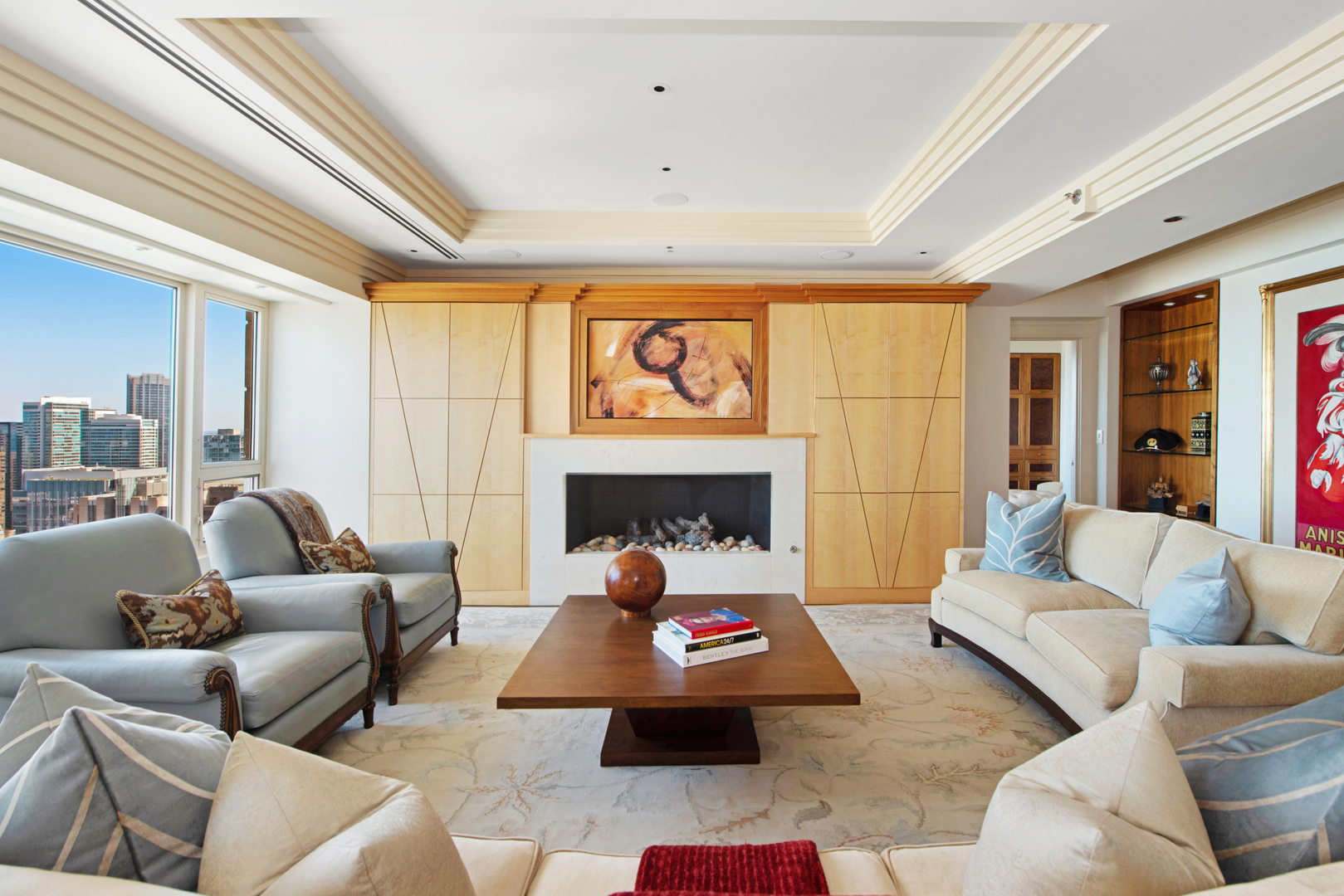 800 N Michigan Avenue 4201 Property Photo 4