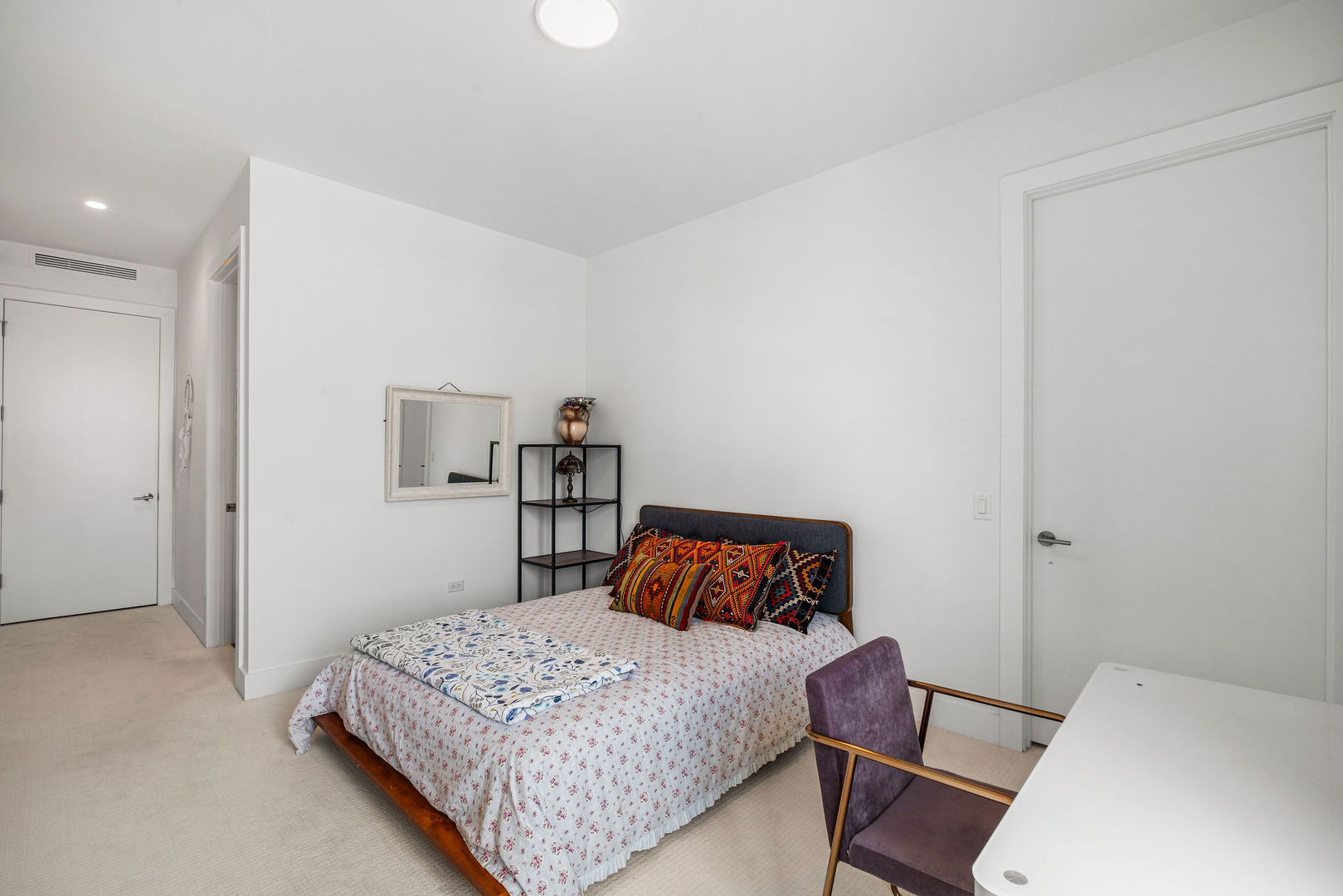 1701 W Webster Avenue 710 Property Photo 32
