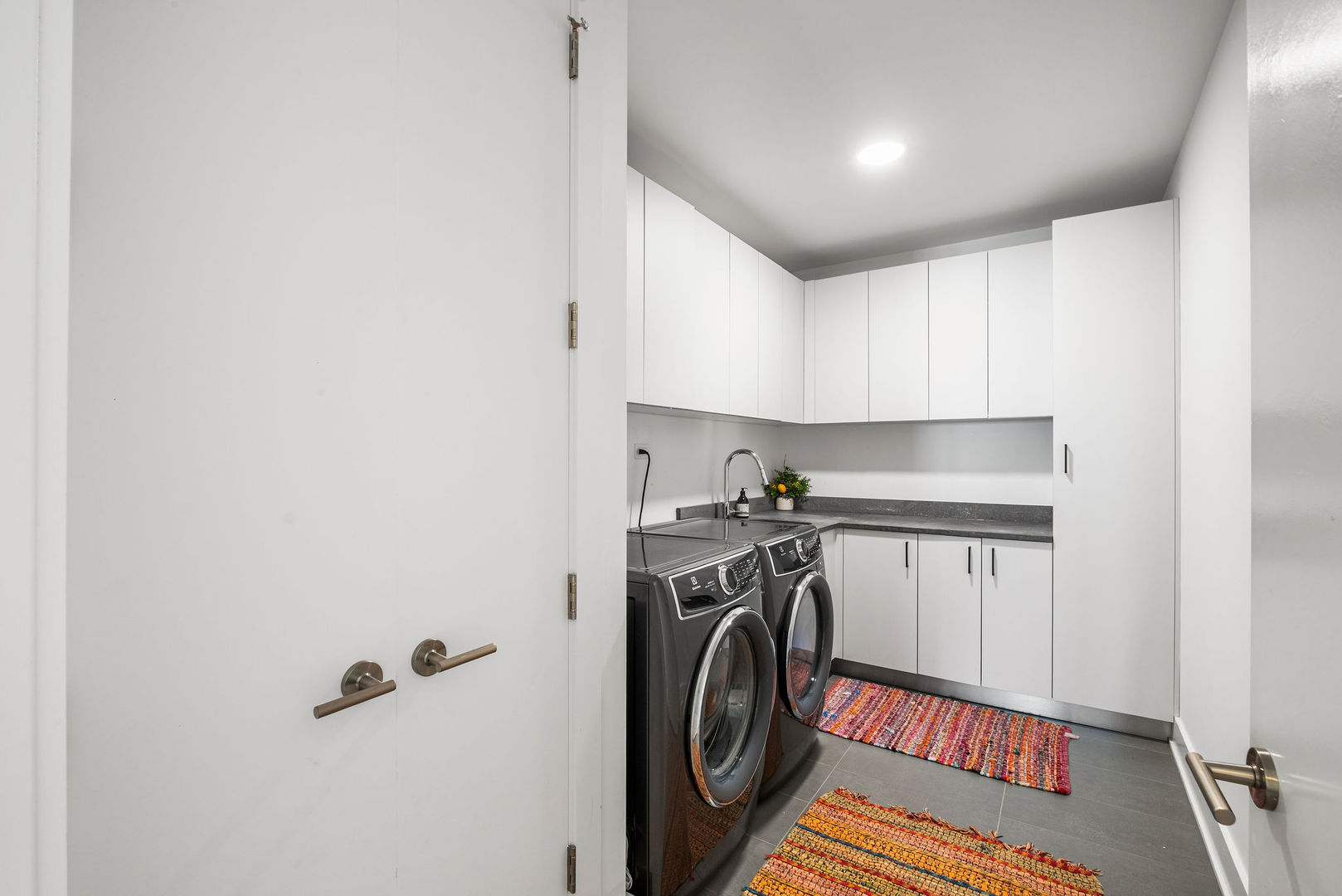 1701 W Webster Avenue 710 Property Photo 35