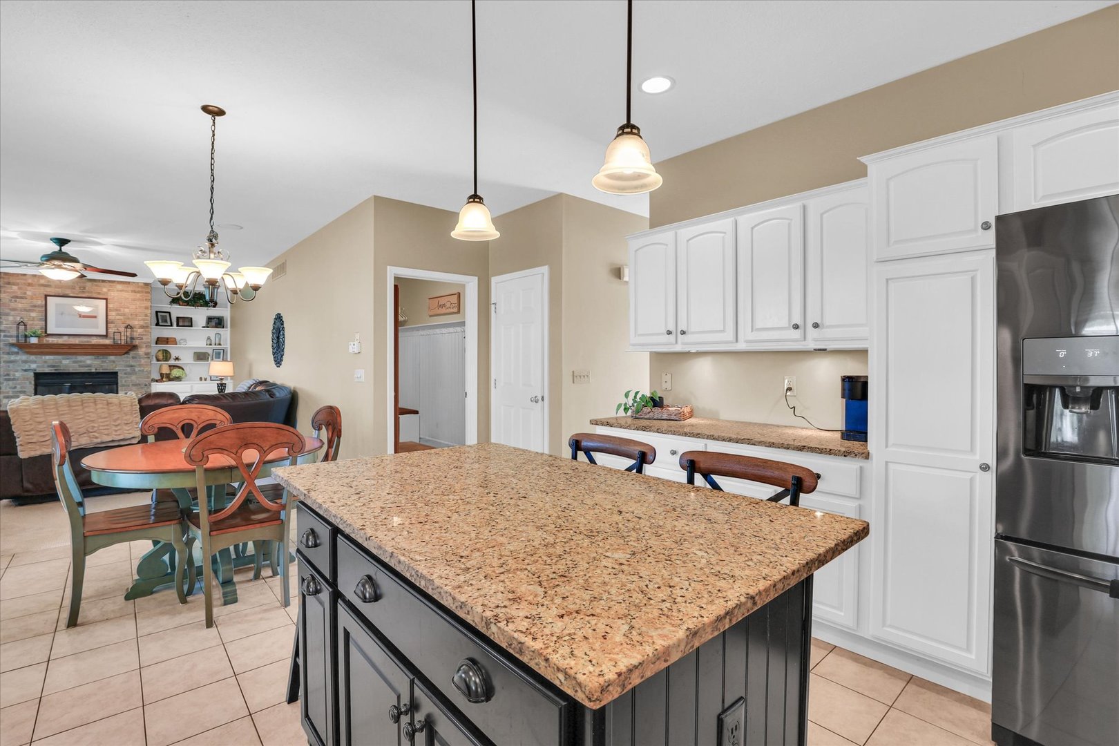 3301 Cypress Creek Road Property Photo 12