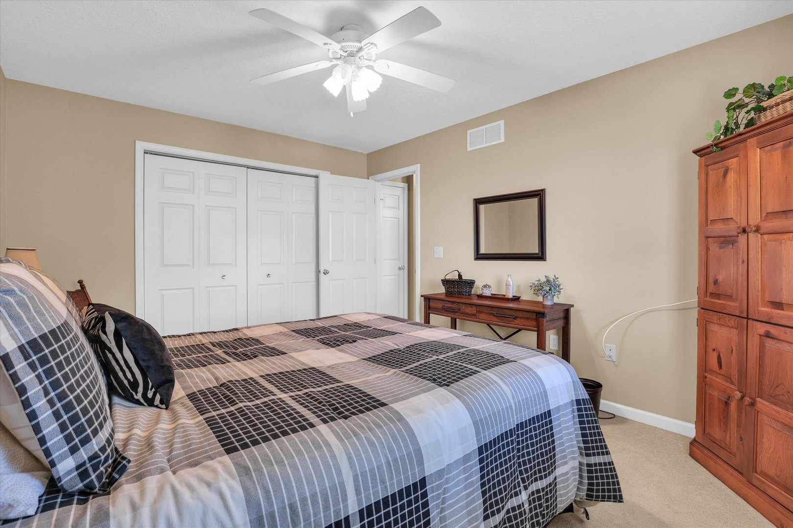 3301 Cypress Creek Road Property Photo 30