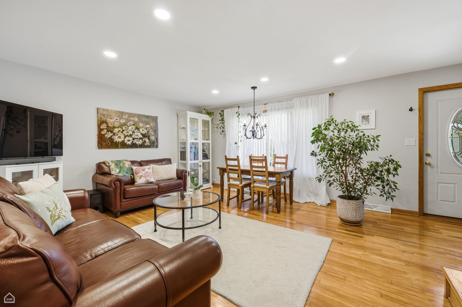 12730210 Property Photo 5