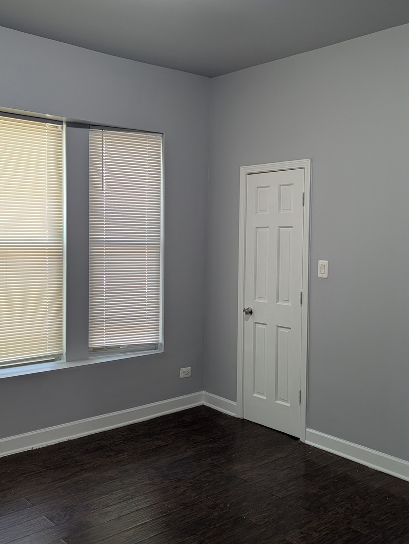 6401 S Saint Lawrence Avenue 6401-1 Property Photo 6