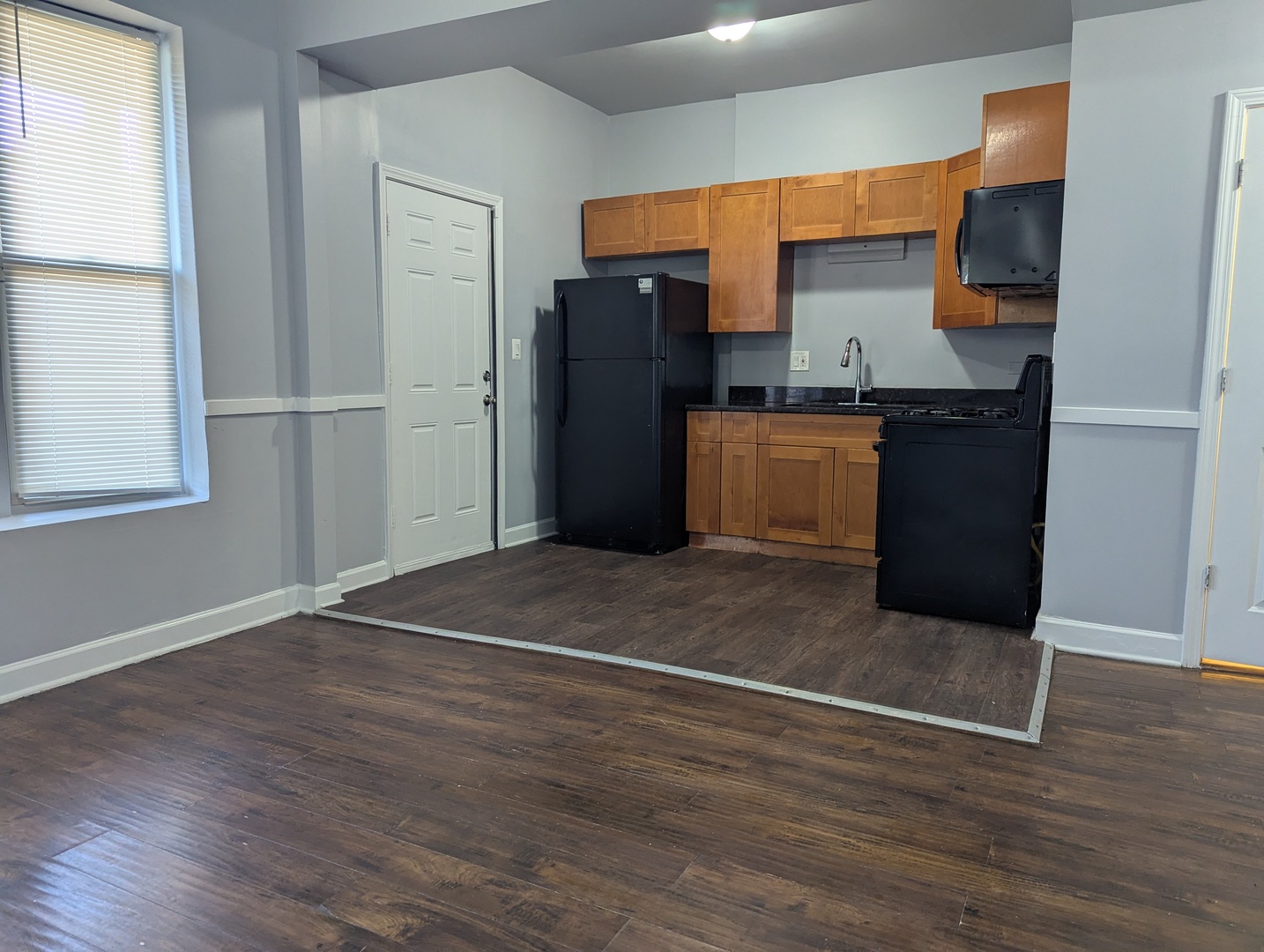 6401 S Saint Lawrence Avenue 6401-1 Property Photo 9