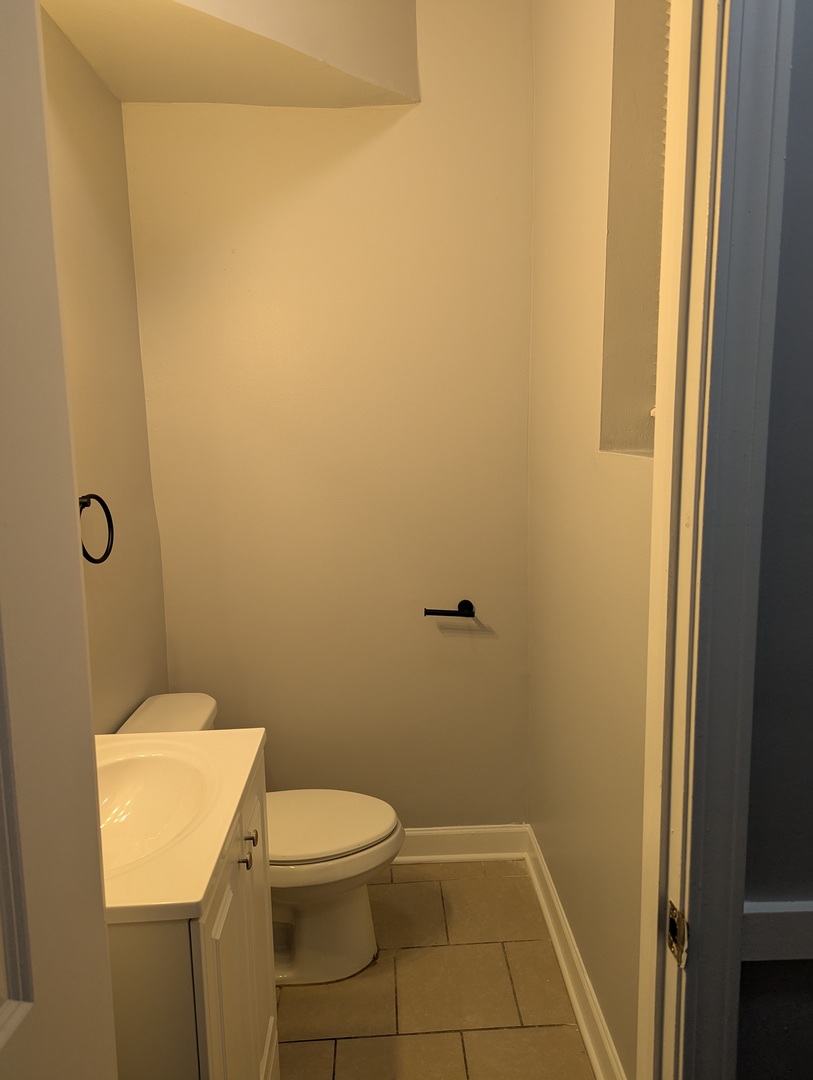 6401 S Saint Lawrence Avenue 6401-1 Property Photo 12