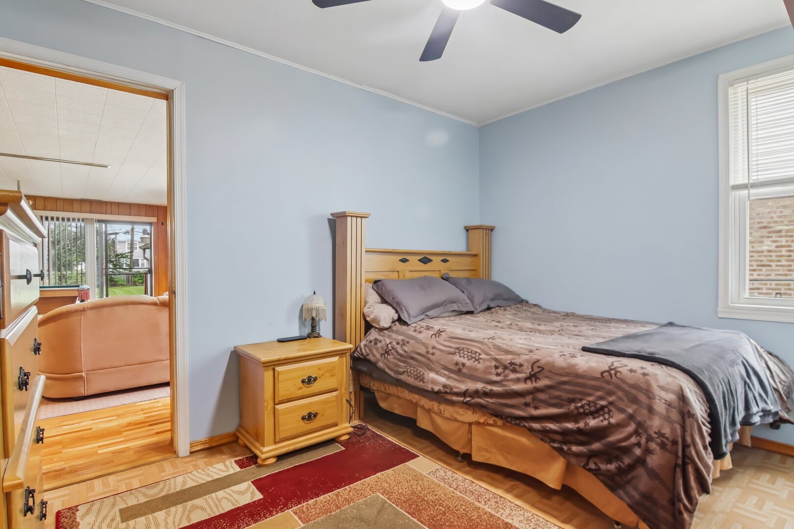 9226 Crescent Drive Property Photo 10