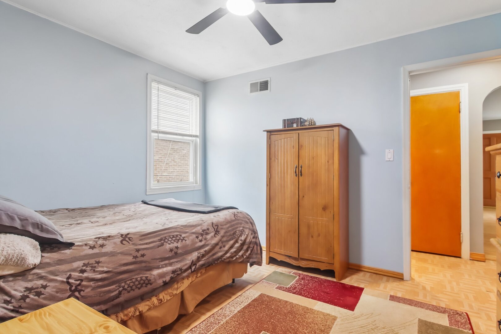9226 Crescent Drive Property Photo 11