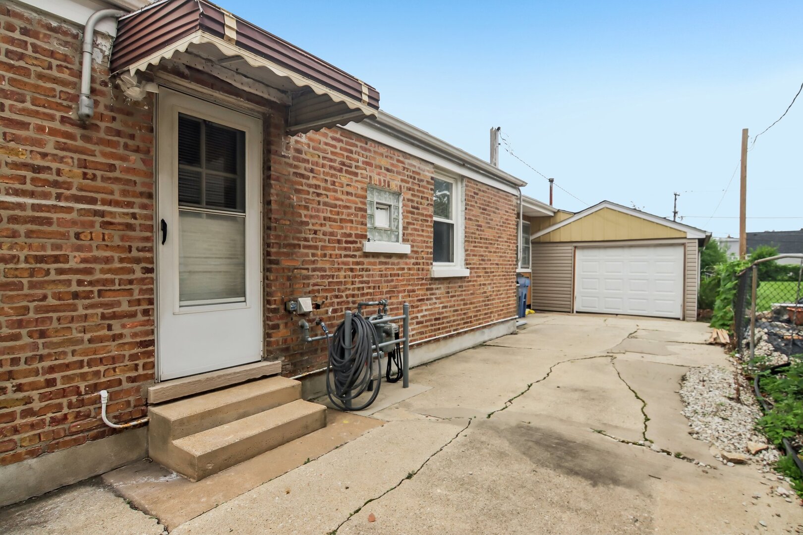 9226 Crescent Drive Property Photo 19