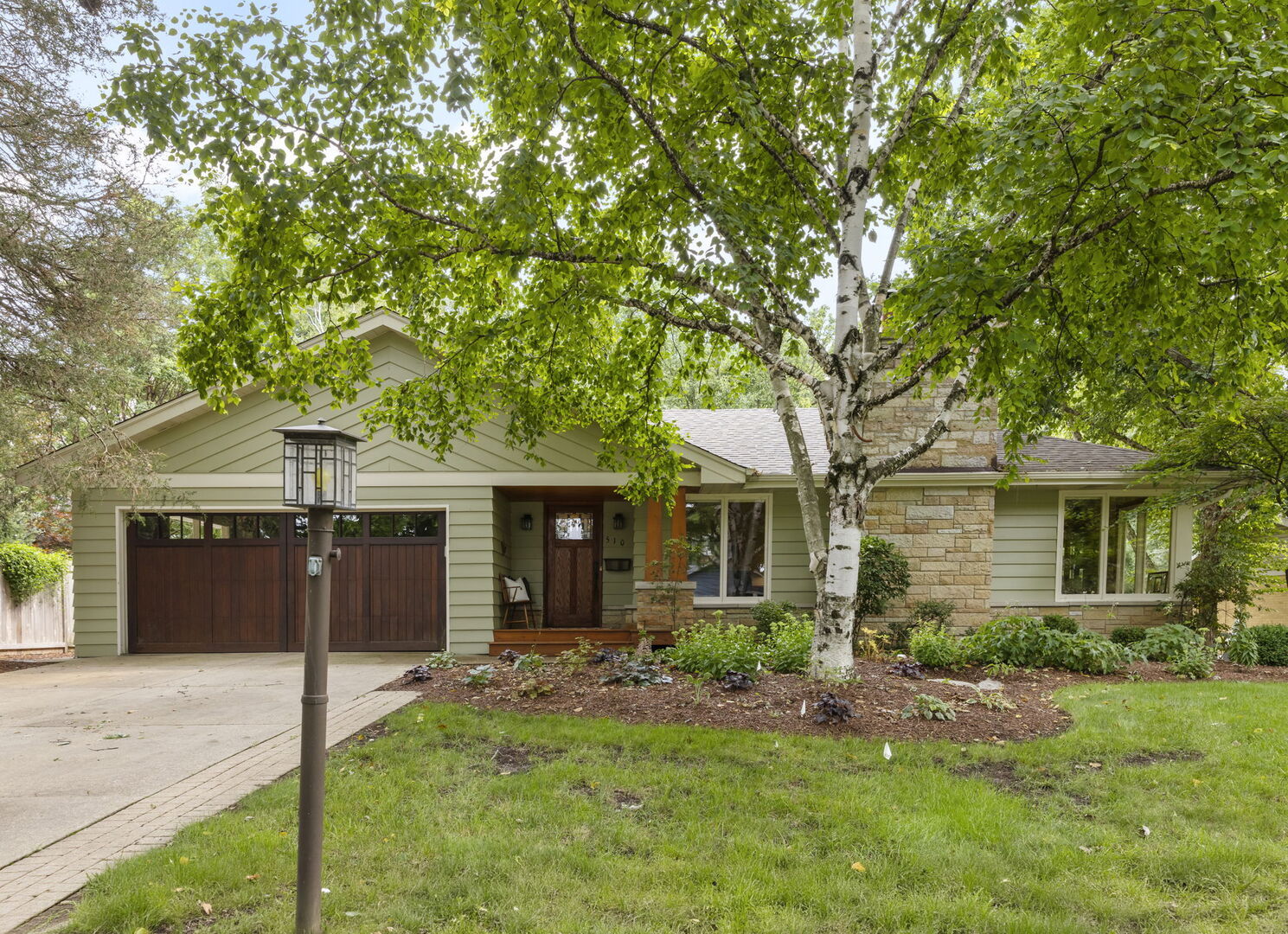 510 W Prairie Avenue Property Photo 1