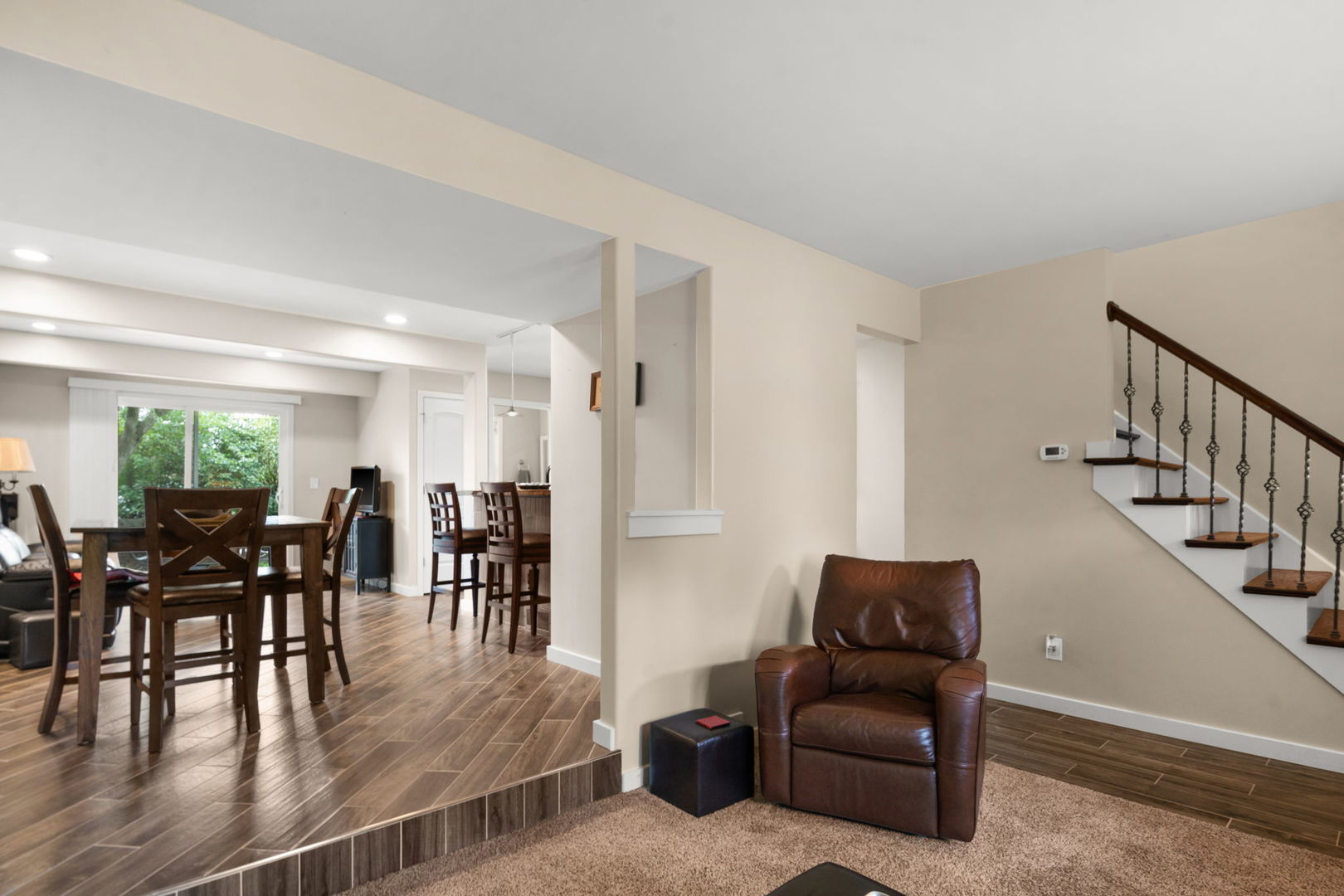 13 Dumbarton Oaks Place Property Photo 7